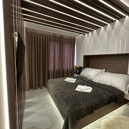 Апартаменты Escape *